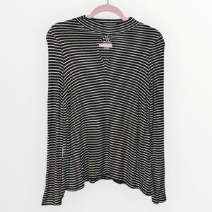 Soft & Sexy Rib American Eagle S Gray White Stripe Pattern Mock Neck Keyhole Top